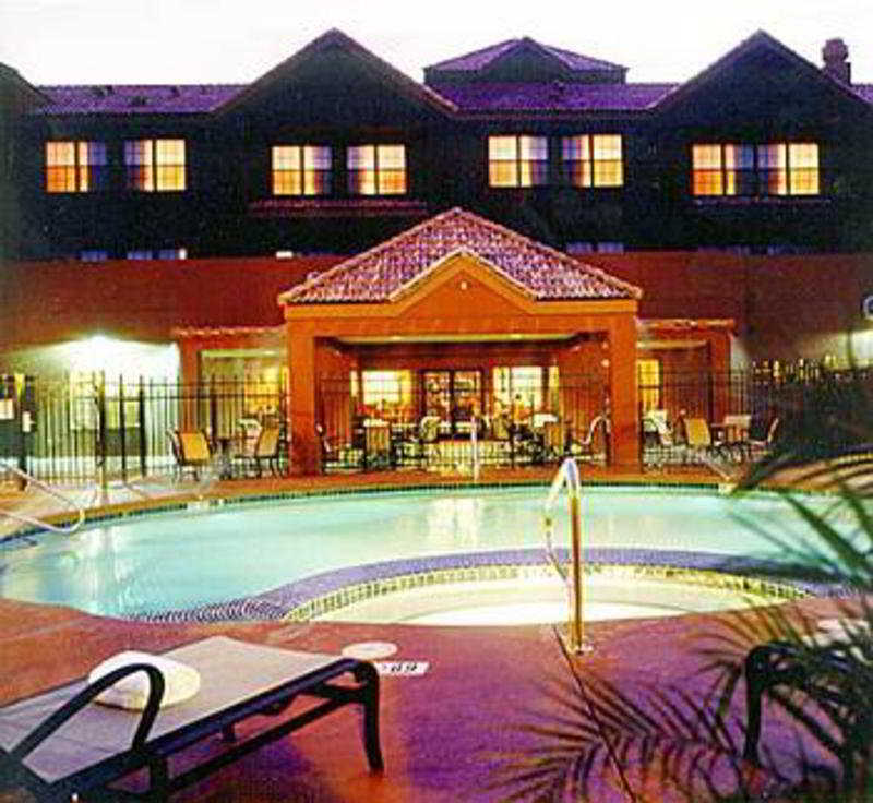 Hilton Garden Inn Phoenix Airport Bagian luar foto