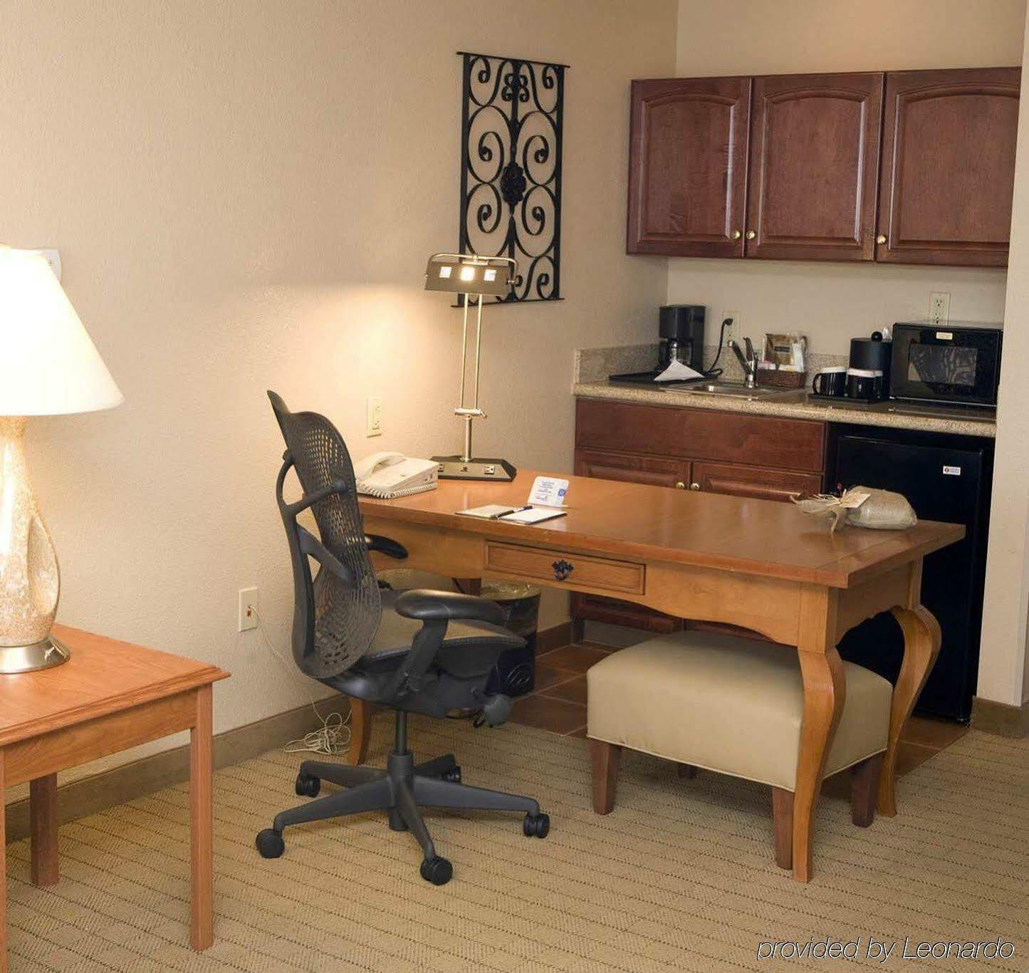 Hilton Garden Inn Phoenix Airport Bagian luar foto